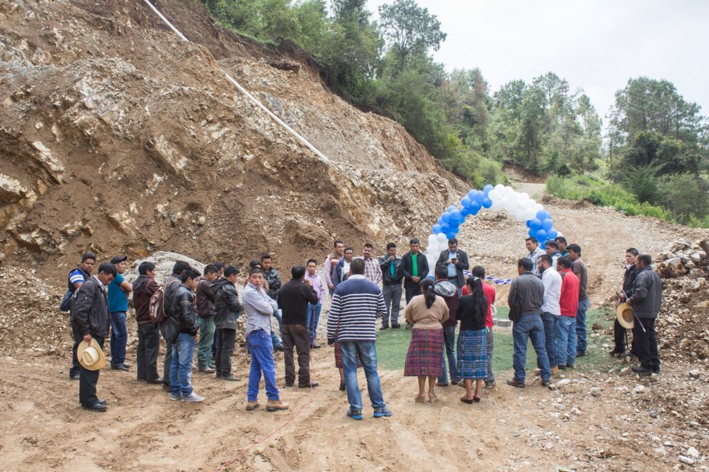 COMUNIDAD DE OJER COC DE SANTA APOLONIA   COLOCA PRIMERA PIEDRA